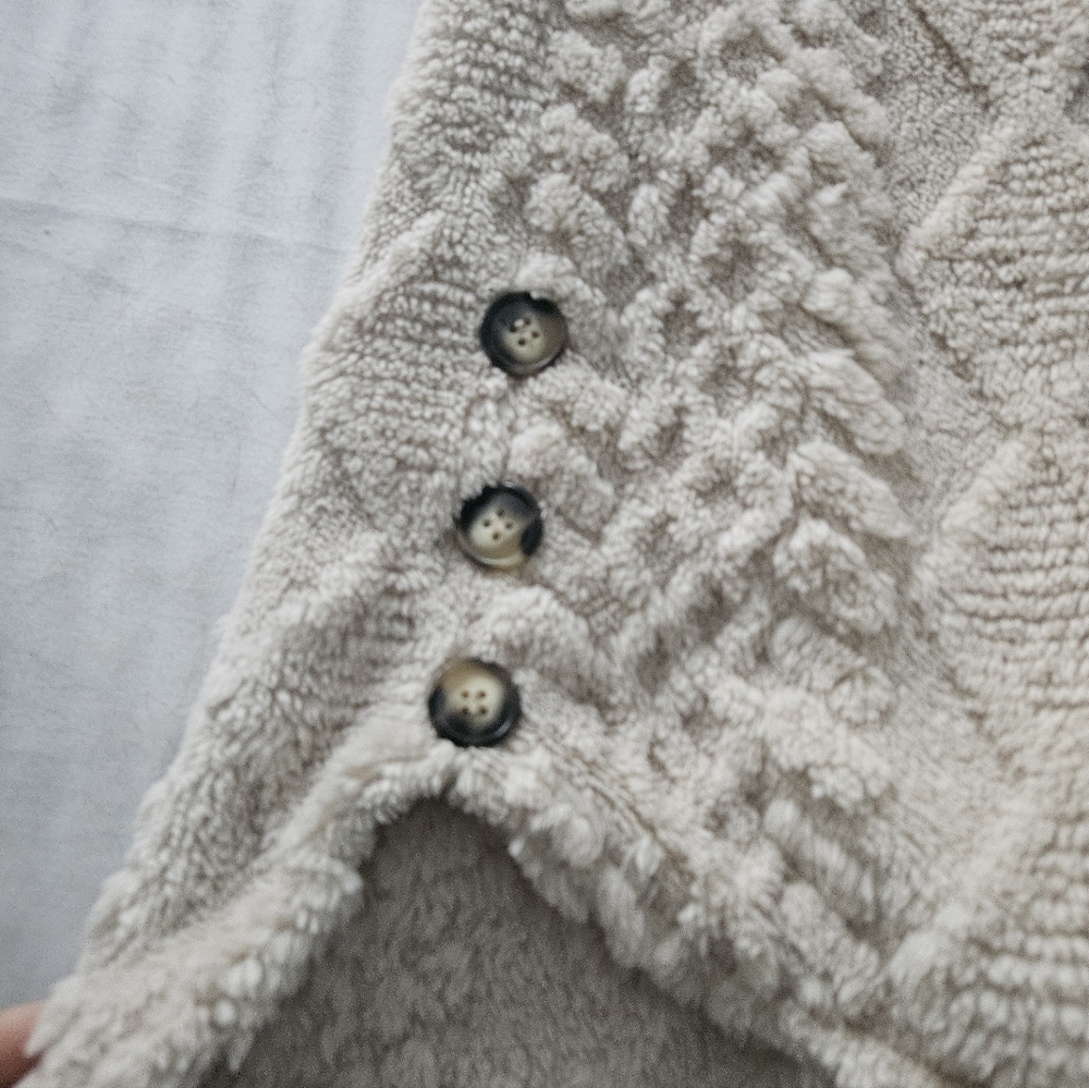 NWOT Cozy Cream Hooded Vest with Button Accents - Picture 7 of 7